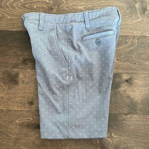Youth Under Armour Golf Shorts - Gray 8